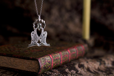 一点物　ペンダント　むかえ鳥