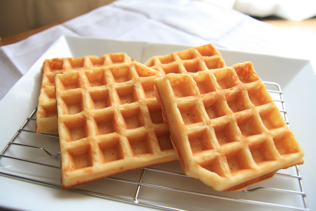 青森県産特別栽培米100％使用 グルテンフリーの米粉ワッフル