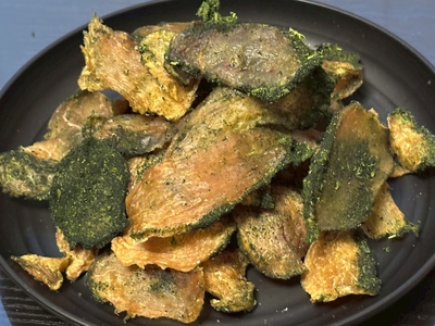 胸肉戦隊チキンレンジャー（緑）　【胸肉とほうれん草】　＠100ｇ