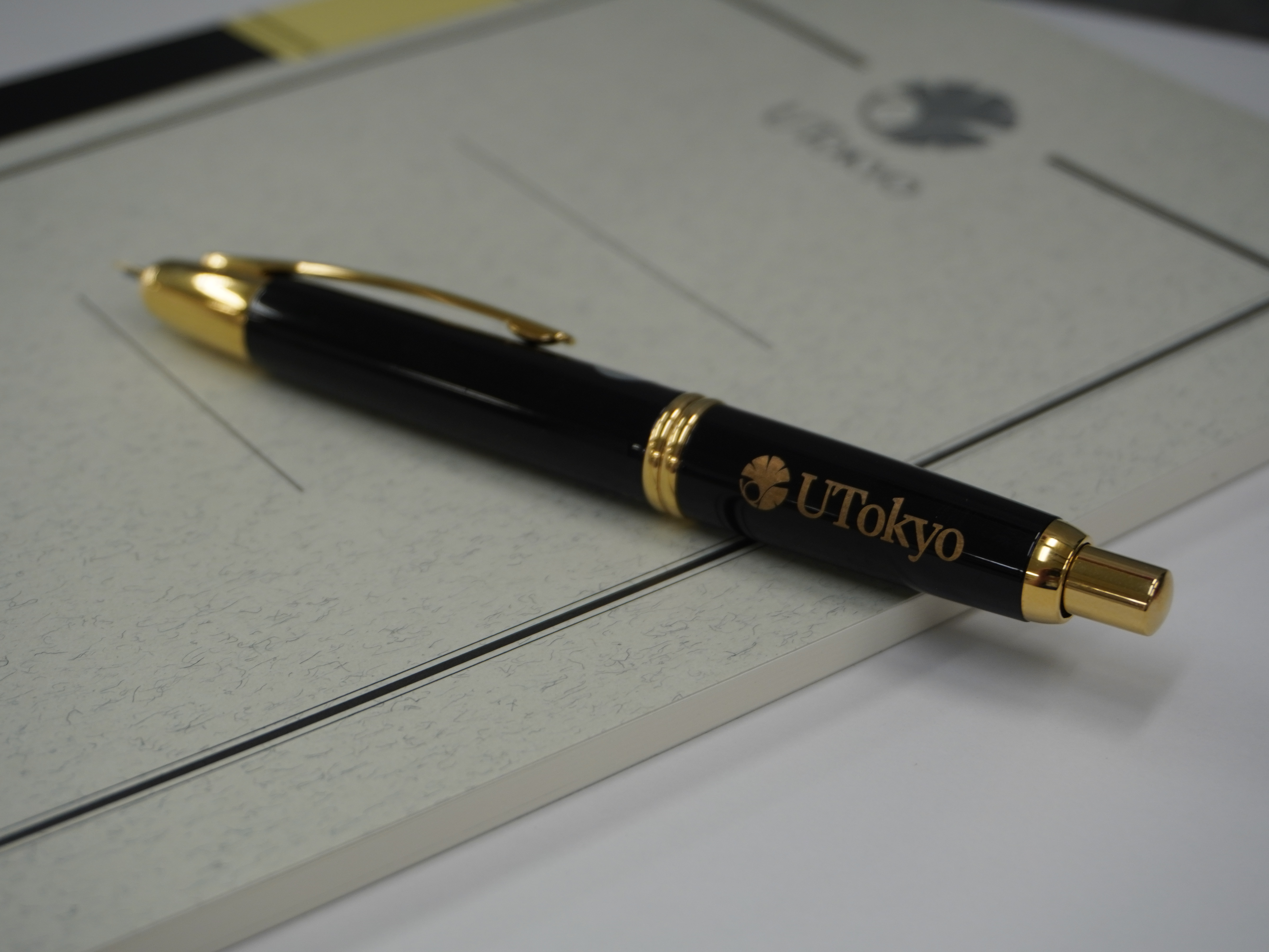 UTokyo Capless万年筆 | 東大生協公式オンラインストア