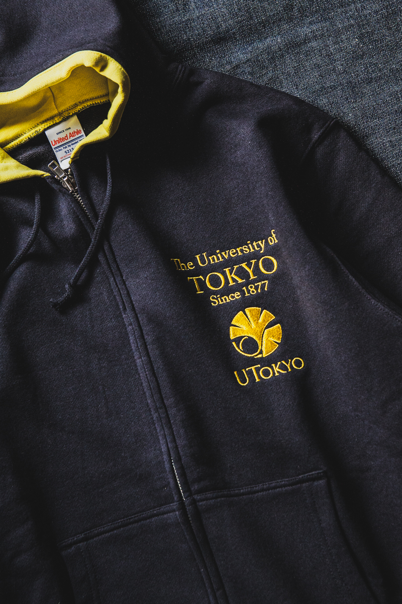 UTOKYO 刺繍ジップアップパーカー ネイビー | 東大生協公式オンライン