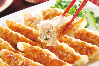 【レンジ】焼き目つき餃子（10個入）