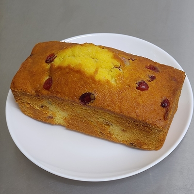 パウンドケーキ(クランベリー)