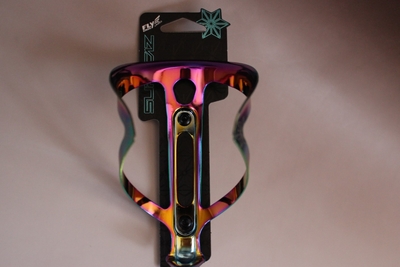 SUPACAZ （スパカズ） Fly Cage Ano Oil Slick