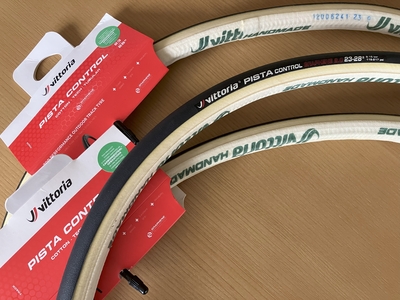 在庫処分特価　Vittoria（ヴィットリア） PISTA CONTROL TU 2本セット