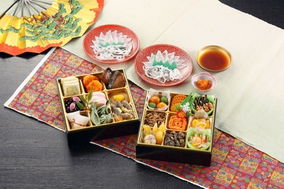 【期間限定・早割】「関とら本店」コラボ冷凍おせち３段重『縁』<税・送料込み>　