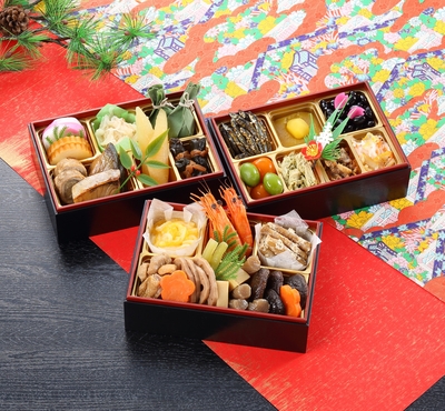 おせち３段重『彩』<税・送料込み>