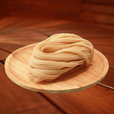 フェトチーネ（白）