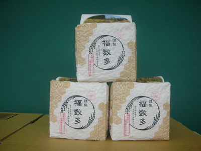 コシヒカリお米キューブ１セット（300g/個 × 3個)