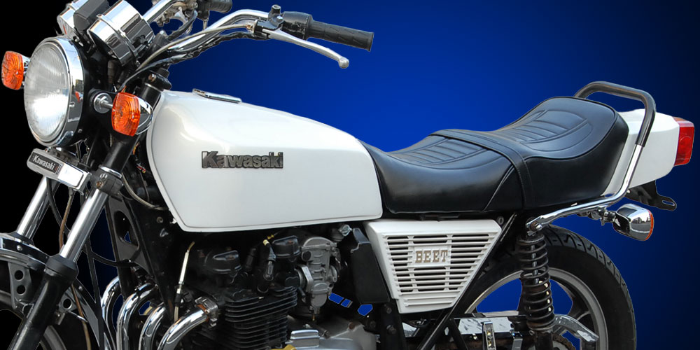 Z400FX/J/500/550FX (E1-E3柄/小文字ロゴ)ノーマルタイプアンコ抜きシート