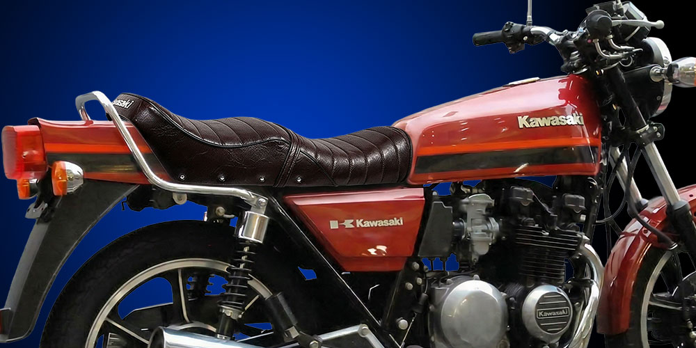 Z400FX/J/500/550FX タックロール | カスタムシートのボブズシート