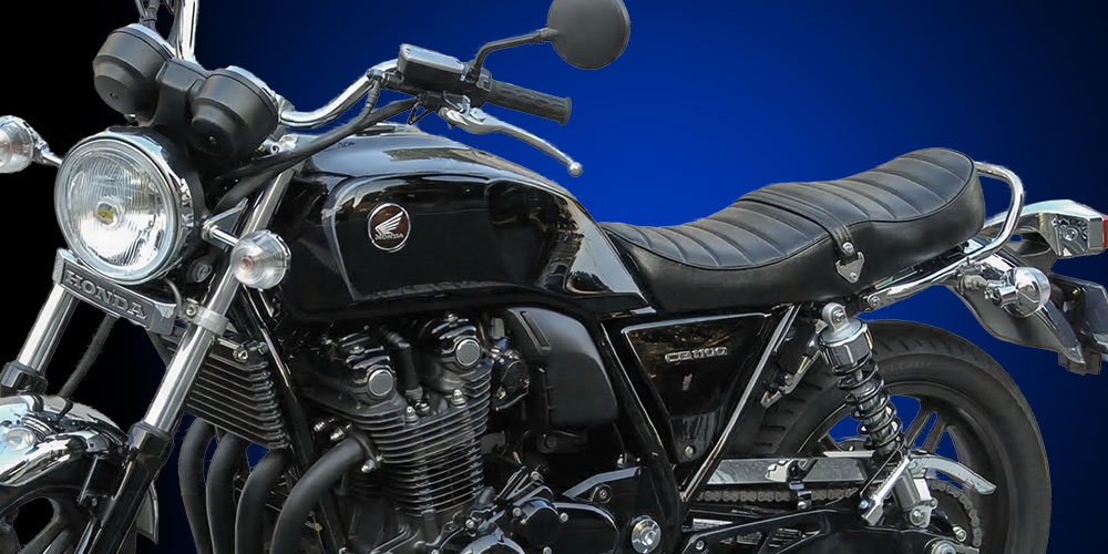 CB1100(SC65)タックロール変形なし