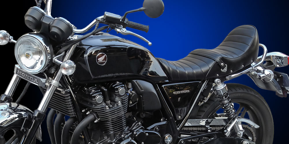 CB1100(SC65)タックロール変形なし