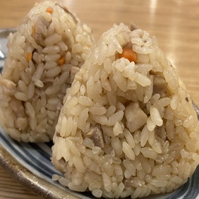 かしわおにぎり(2ヶ)