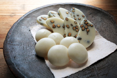 白丸餅　２袋・豆餅(切り餅)　２袋　