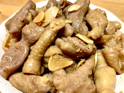 地産工房KAN(漢)特製豚もつスタミナ煮込み