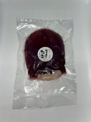 浜茹でタコ　頭　1/2カット