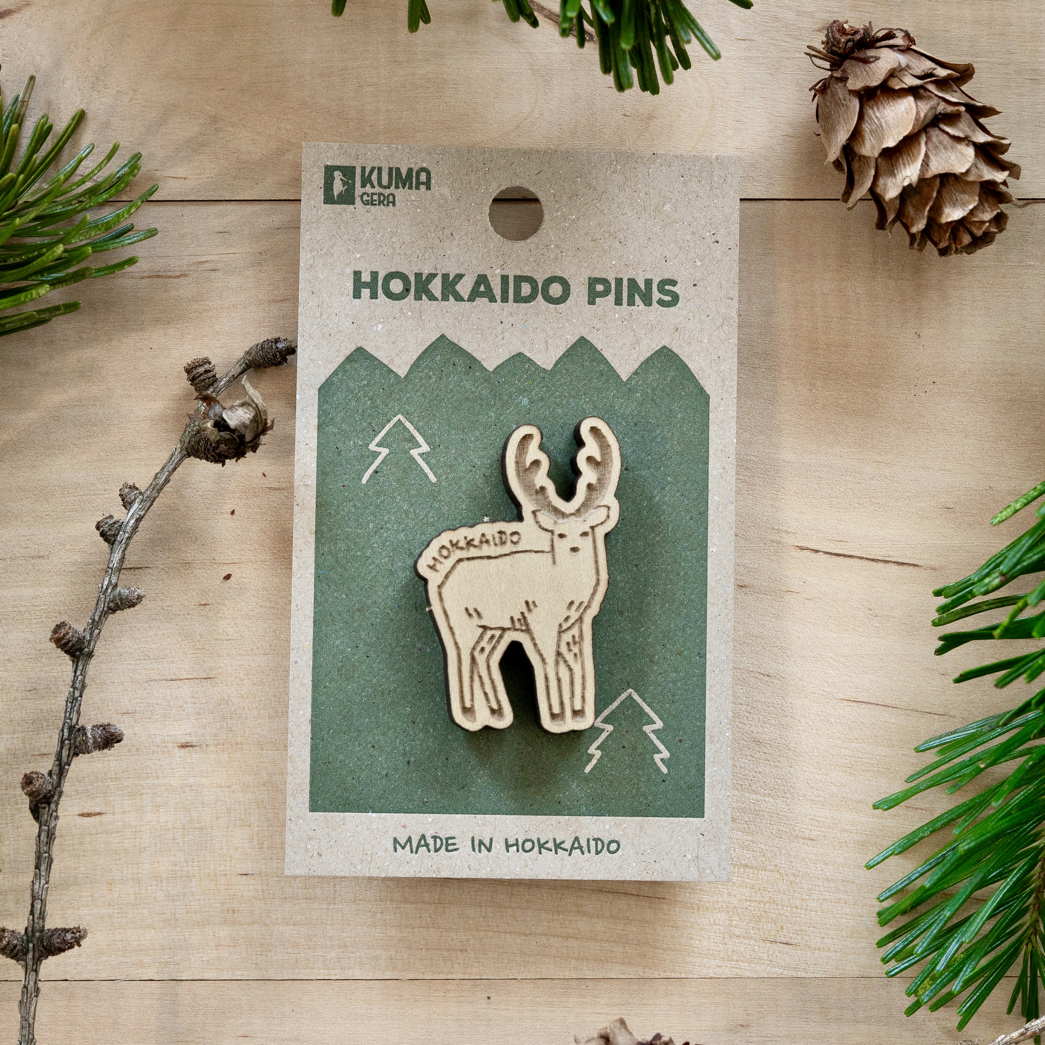 HOKKAIDO PINS　エゾシカ