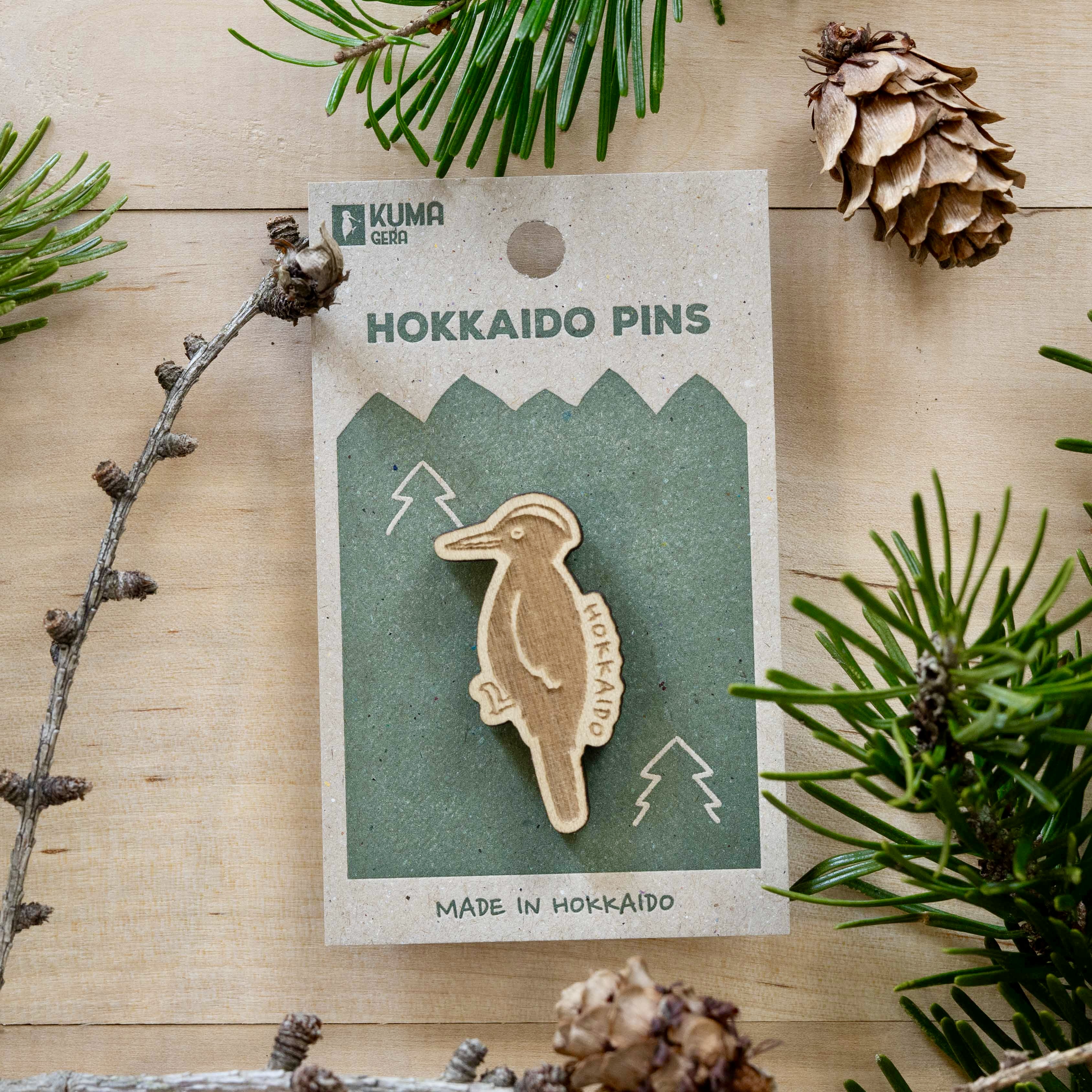 HOKKAIDO PINS　クマゲラ
