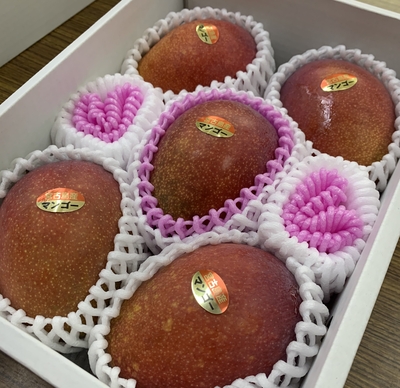 ③ギフト2kg（4〜5玉入り）