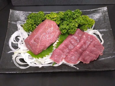 都城産馬刺し赤身ブロック＆馬ハンバーグセット