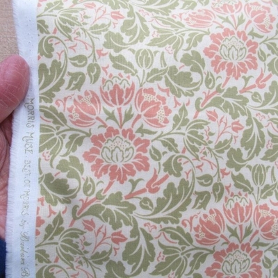 FLOWERING SCROLL/ PARCHMENT (13384-11)