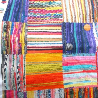 裂き織とくるみボタン (9744)