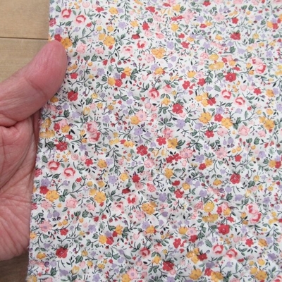 小花柄キルティング　ピンク色　(9778-1)