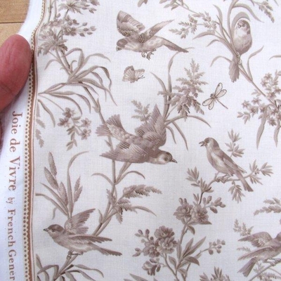 MOINEAU  /  PEARL ROCHE (13983-12)