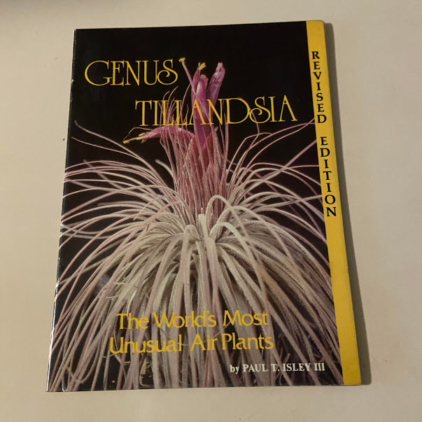 GENUS TILLANDSIA：The world's most usual air plants