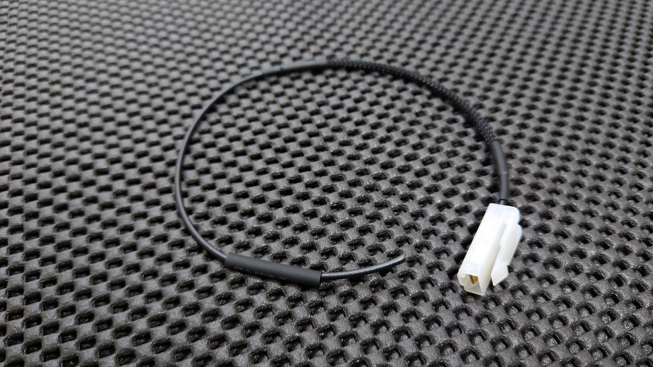 エアコンコンプレッサー駆動電源 補修ハーネス | ナカヤマレーシング