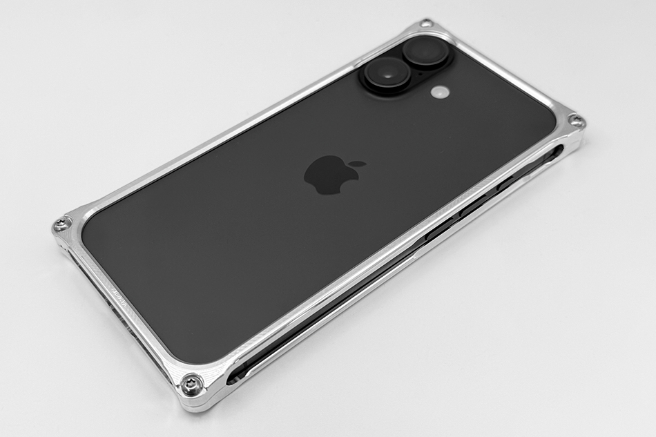 ソリッドバンパーforiPhone17 | GILDdesign