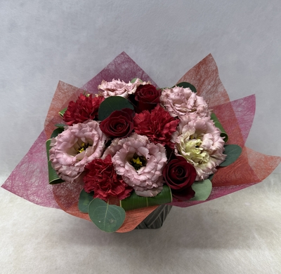 《母の日フラワーギフト》生花　　　　　　アレンジメント  レッド系