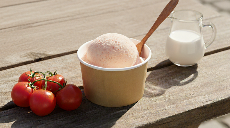 フルーツトマトの濃厚アイスクリーム