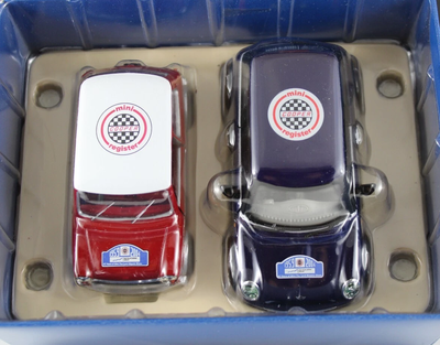 CORGI 1/36 Rover Mini Cooper & BMW MINI One D