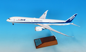 1/200 BOEING 787-10 JA990A 完成品(WiFiレドーム・ギアつき）