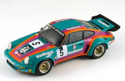 Spark 1/18 ポルシェ911 RSR3.0 1975年 D.R.M #5　（レジン）