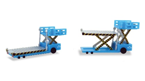 herpa 1/500 空港アクセサリー 貨物コンテナローダ スキポール空港 2台セット
