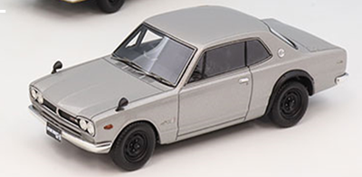 ENIF 1/43 日産 スカイライン 2000 GT-R 2ドア HT（KPGC10） シルバー