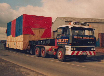 WSI 1/50 DAF 3600 6&times;4 ローローダー（4アクスル）