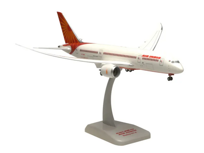 hogan  1/200  B787-8エアインディア飛行姿勢スタンド付属