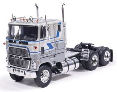 IXO USA  1/64	フォード COE 9000 ブルー/シルバー