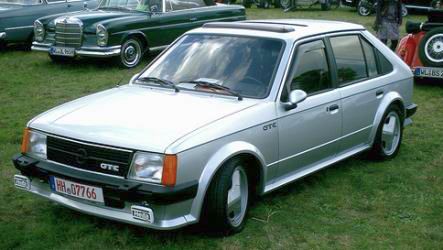 オペル カデット D GT/E 1983 シルバー | タカサキハンズ