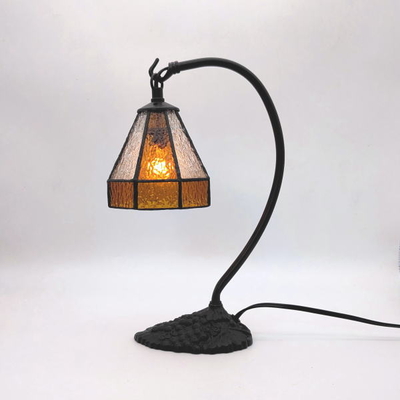 ステンドグラステーブルランプ　　品番.td022582