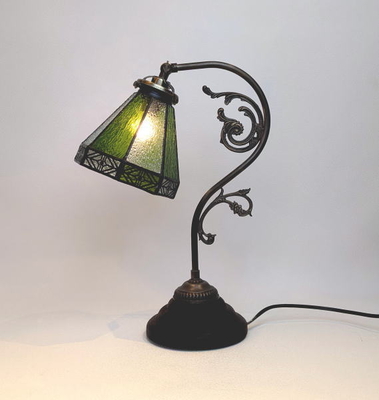 ステンドグラステーブルランプ　　品番.fc600a-st5