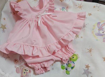 ドール服 ピンクチュニック（エプロン）とパンツ 45～50