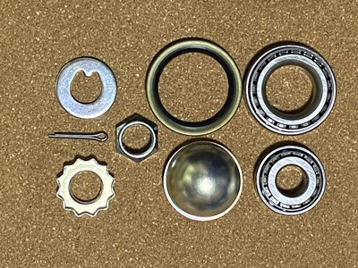 フロントハブベアリングセット　日本製