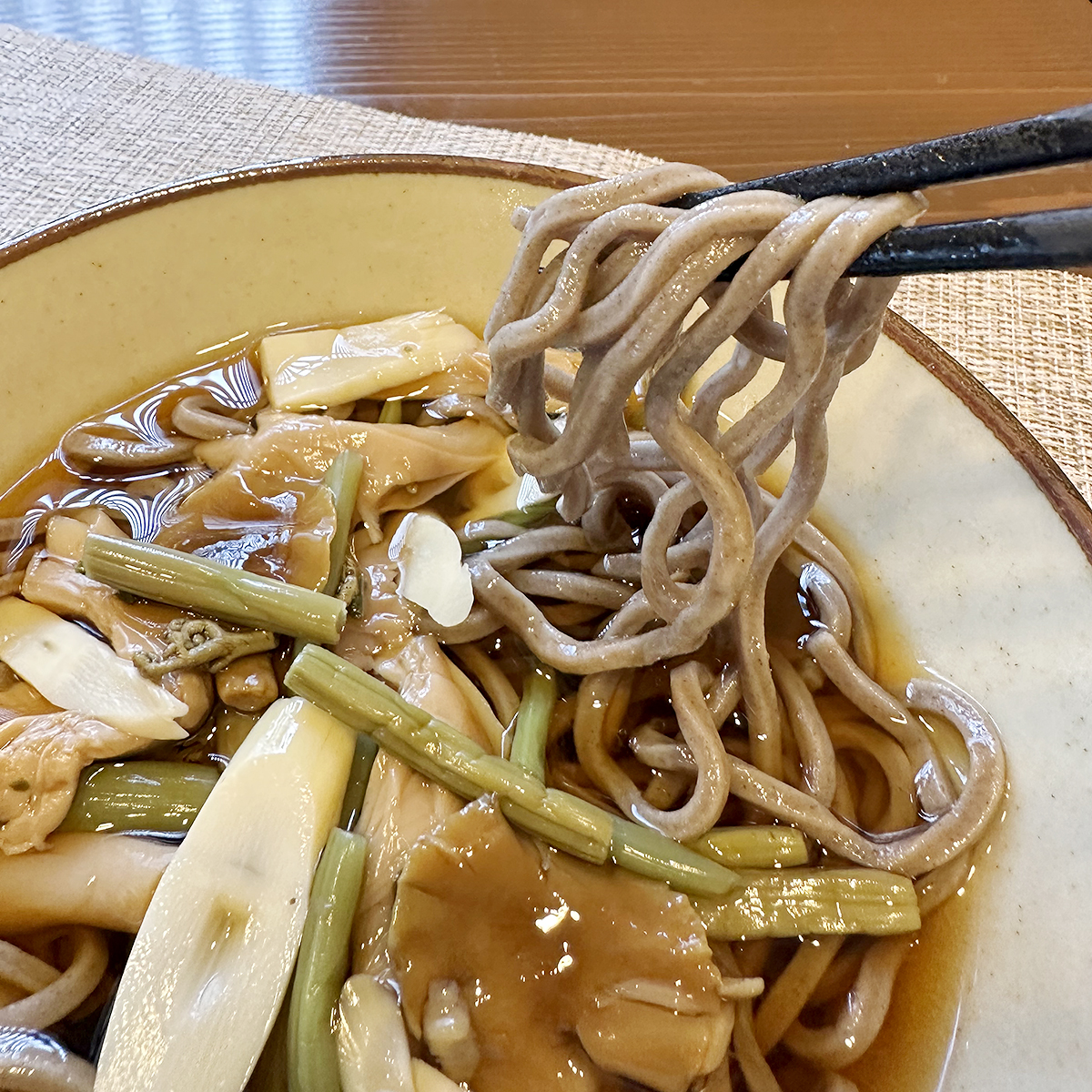 生羽黒そば【クール便】 280g×20袋 | はぐろ庵ネットショップ