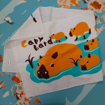 カピバラの森　スポーツタオル