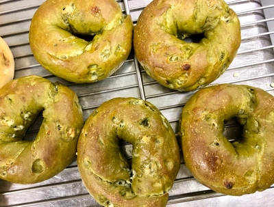 【季節限定】抹茶＆ホワイトチョコベーグル